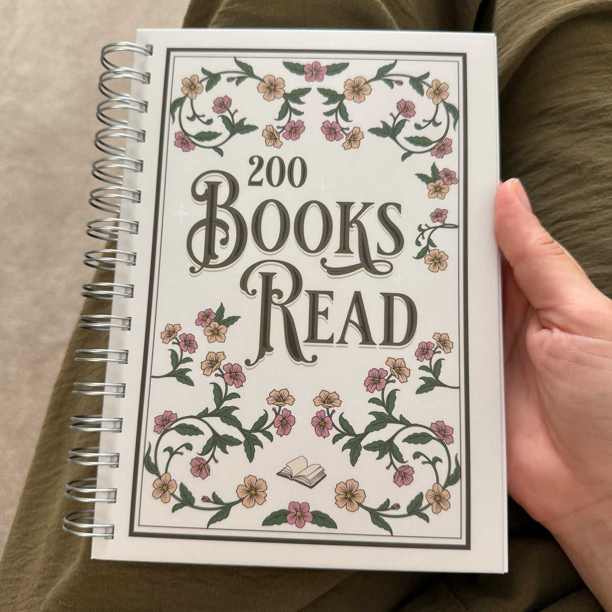 200 Books Read Reading Journal - Hardcover