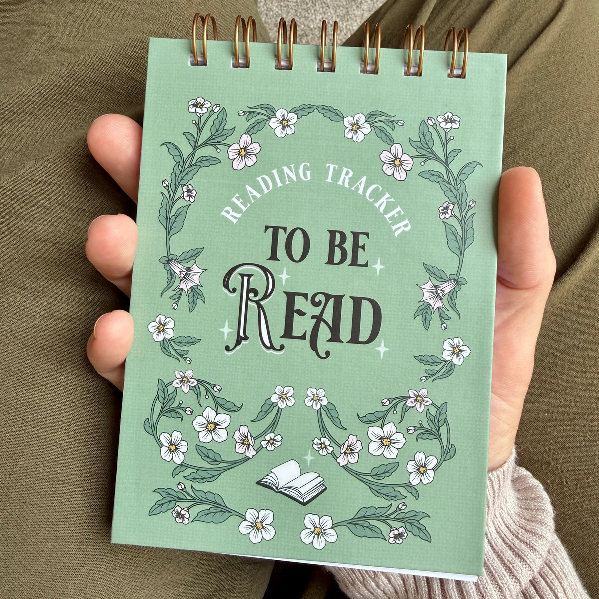 A6 To Be Read Tracker – Hardback Reading List Journal